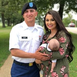 Meet your Posher, Travis